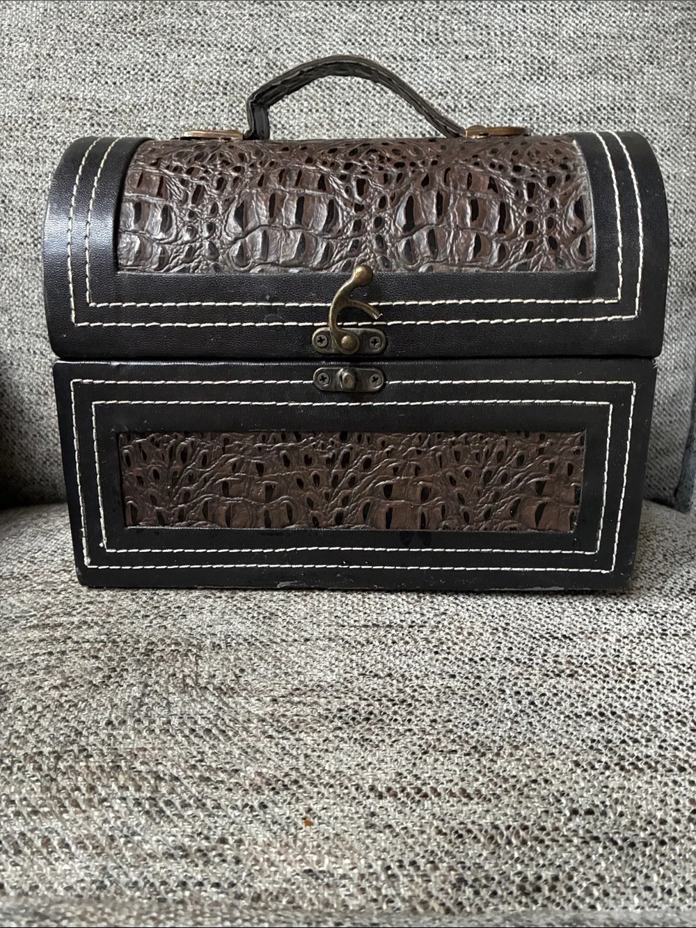 Unisex Faux-Croc Purse/Travel/Cosmetic/Accessory Case, Brown